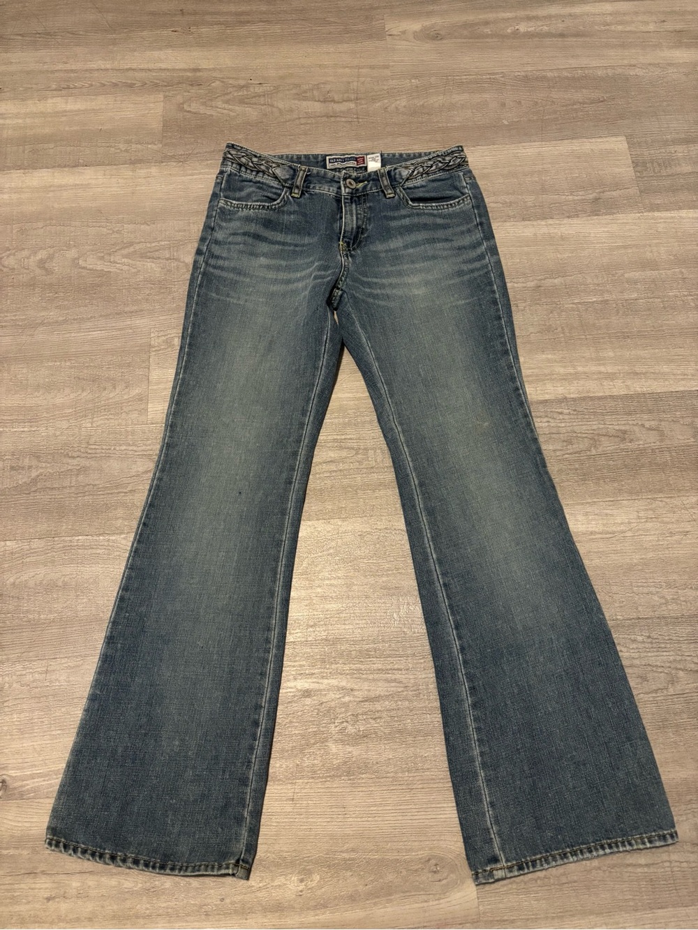 VTG Y2K Old Navy Jeans Sz 6 Medium Wash Braid Pocket Design Millennial Low Rise